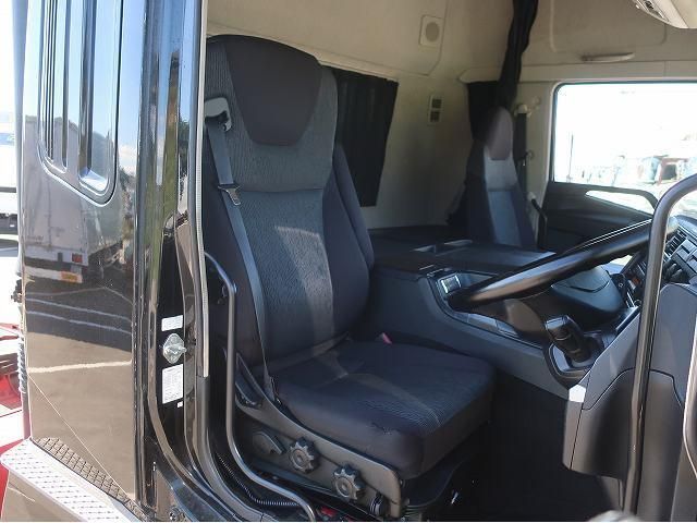 MITSUBISHI FUSOU SUPER GREAT 2019