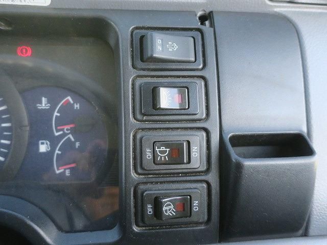 MITSUBISHI CANTER 2008