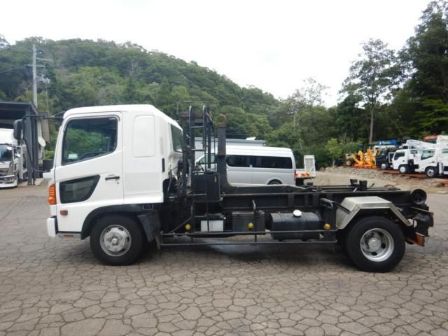 HINO RANGER 2002