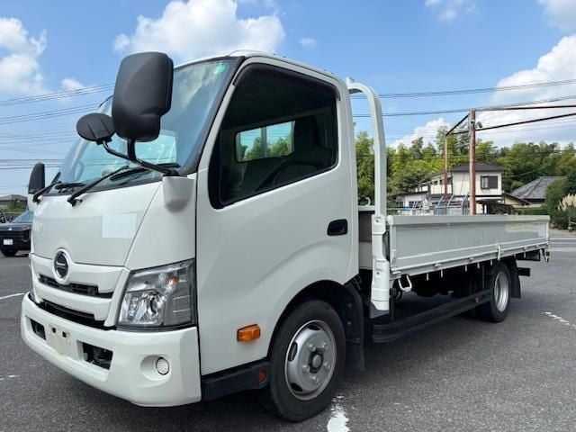 HINO DUTRO 2020