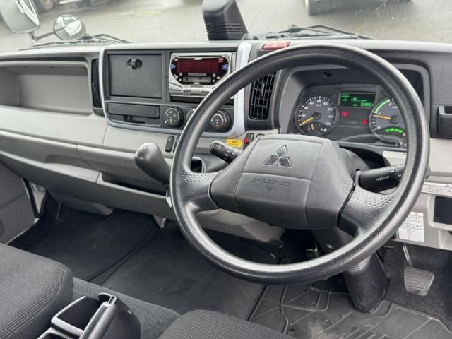 MITSUBISHI CANTER 2019