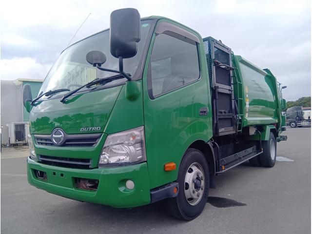 HINO DUTRO 2014