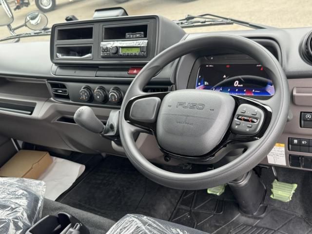 MITSUBISHI CANTER 2024