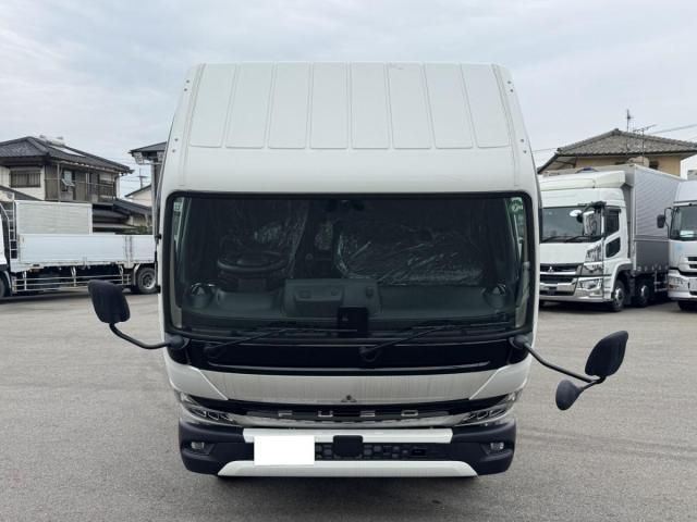 MITSUBISHI CANTER 2024