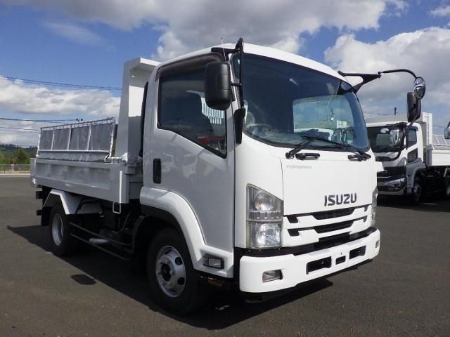ISUZU FORWARD 2016