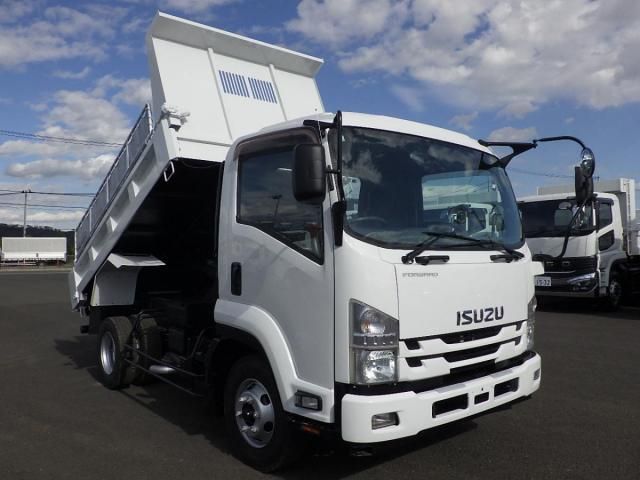 ISUZU FORWARD 2016
