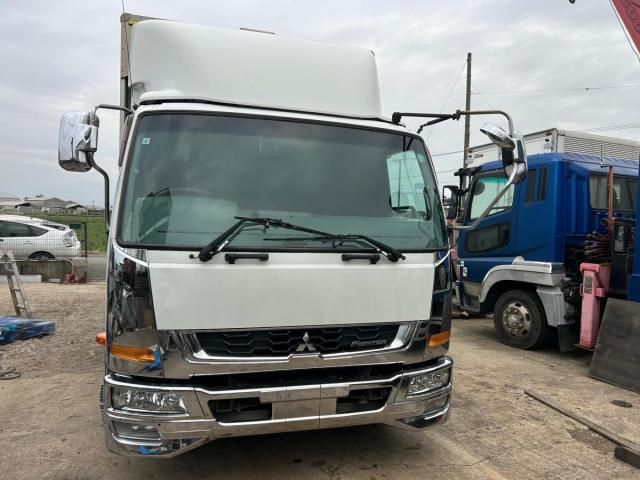 MITSUBISHI FUSOU FIGHTER 2017