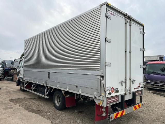 MITSUBISHI FUSOU FIGHTER 2017