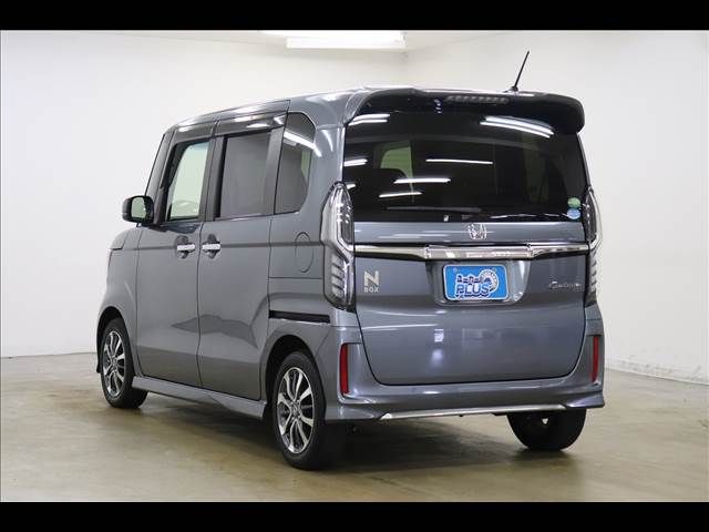 HONDA N-BOX 2021