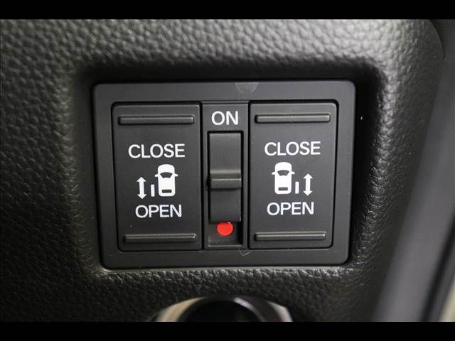 HONDA N BOX CUSTOM 2020