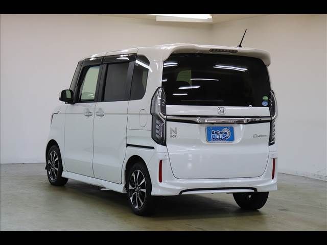 HONDA N BOX CUSTOM 2020