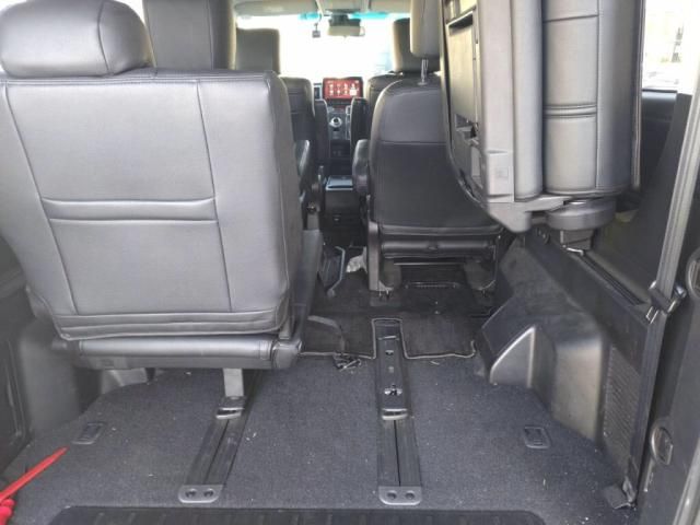 MITSUBISHI DELICA D:5 4WD 2022