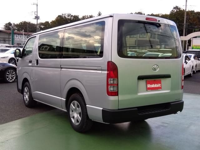 TOYOTA HIACE van 2WD 2022
