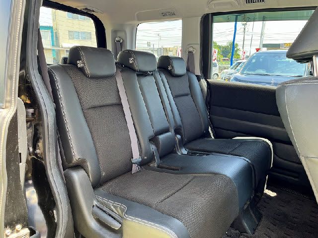 HONDA STEPWAGON SPADA 2013