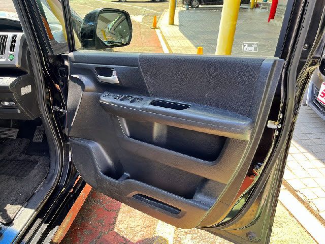 HONDA STEPWAGON SPADA 2013