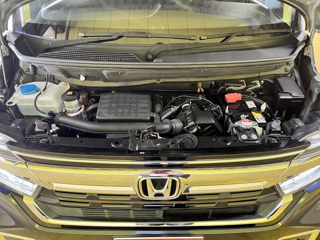 HONDA N BOX CUSTOM 4WD 2021