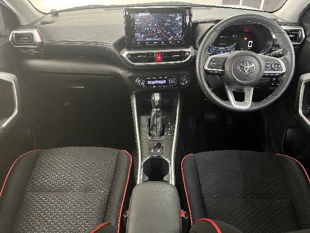 TOYOTA RAIZE HYBRID 2022