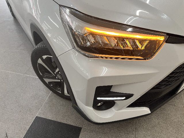 TOYOTA RAIZE HYBRID 2022