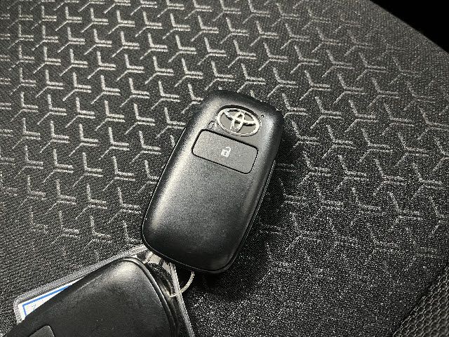 TOYOTA RAIZE HYBRID 2022