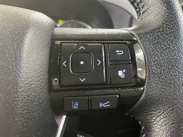 TOYOTA HILUX 4WD 2021