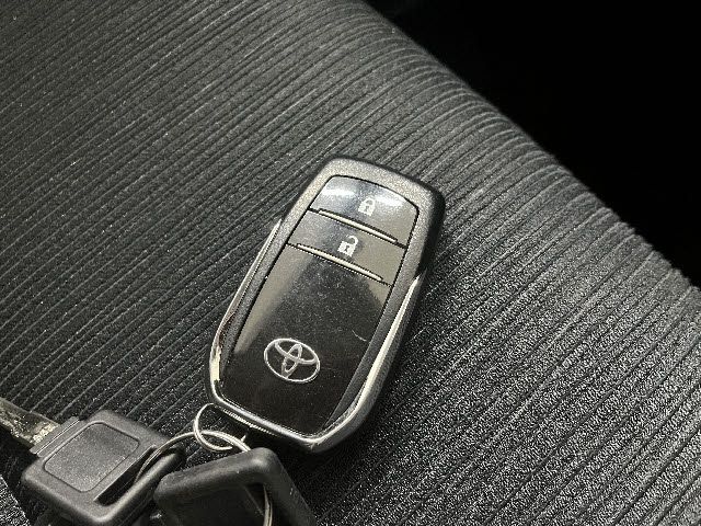 TOYOTA HILUX 4WD 2021