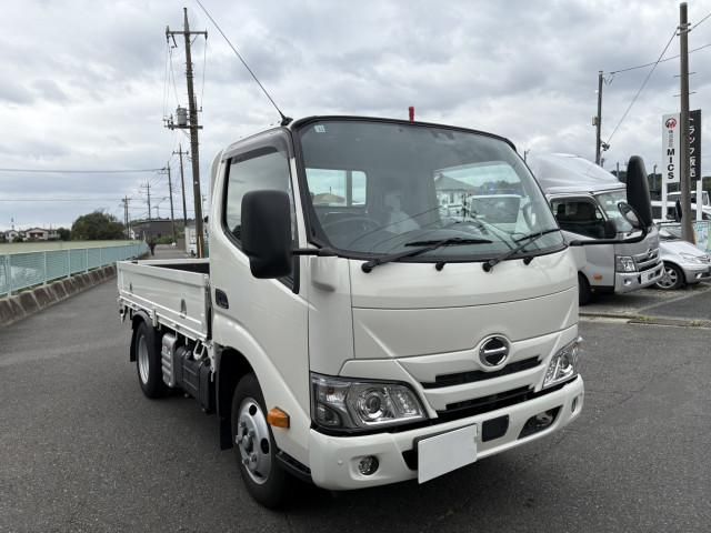 HINO DUTRO 2021