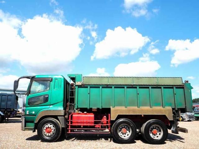 MITSUBISHI FUSOU SUPER GREAT 2013