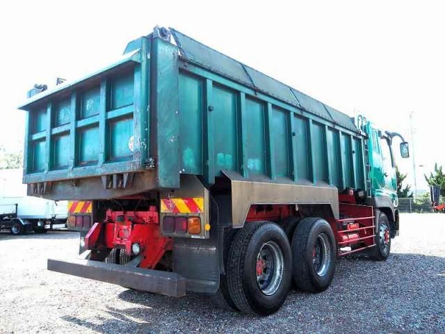 MITSUBISHI FUSOU SUPER GREAT 2013