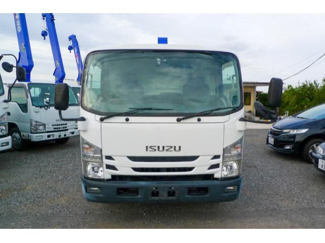 ISUZU ELF 2017