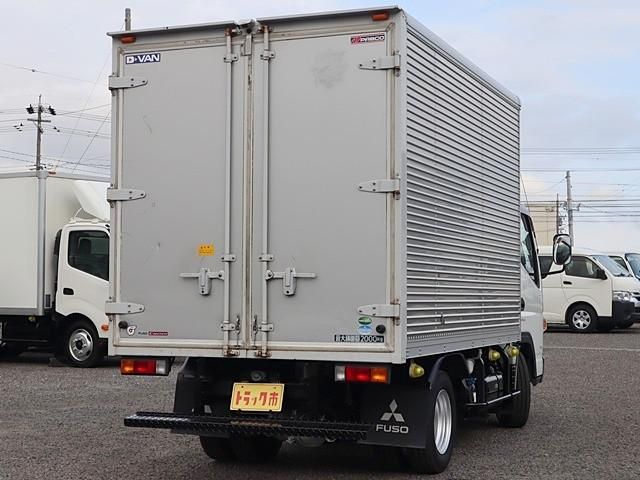 MITSUBISHI CANTER 2018