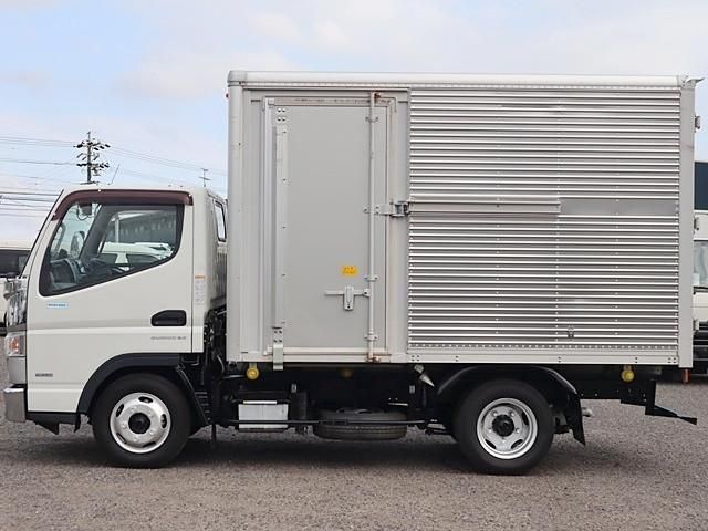 MITSUBISHI CANTER 2018