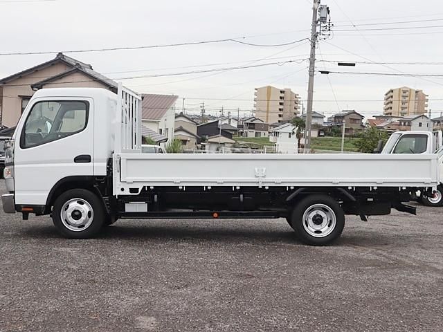 MITSUBISHI CANTER 2018