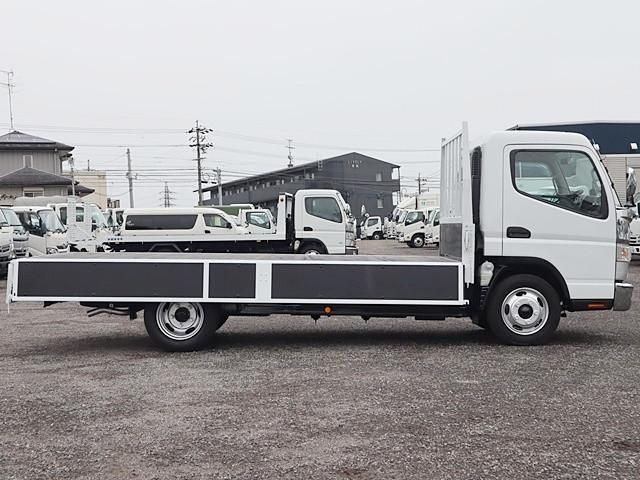 MITSUBISHI CANTER 2018