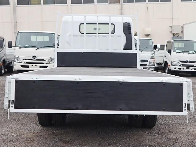 MITSUBISHI CANTER 2018