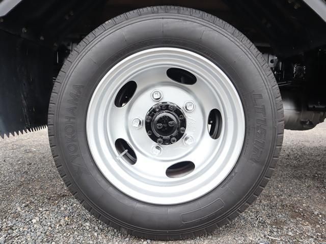 MITSUBISHI CANTER 2018