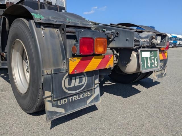 NISSAN DIESEL Quon 2014