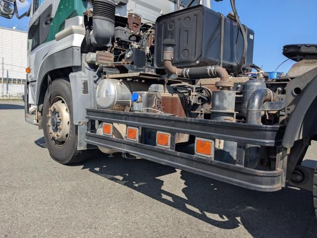 NISSAN DIESEL Quon 2014