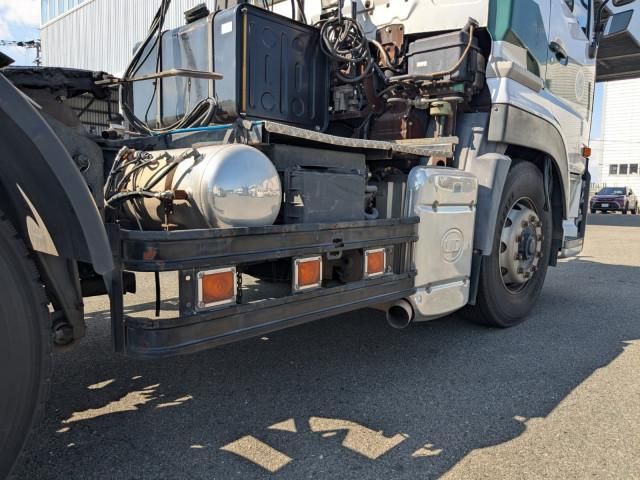 NISSAN DIESEL Quon 2014