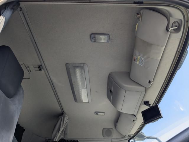 NISSAN DIESEL Quon 2014