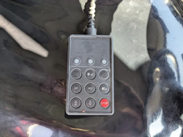 NISSAN DIESEL Quon 2014