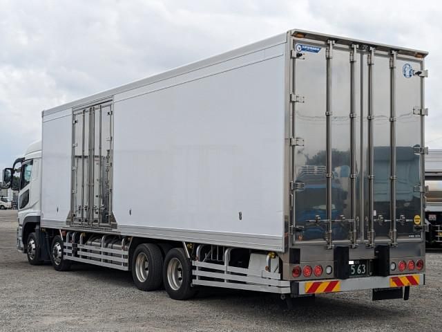 MITSUBISHI FUSOU SUPER GREAT 2023