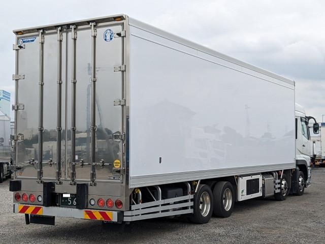 MITSUBISHI FUSOU SUPER GREAT 2023