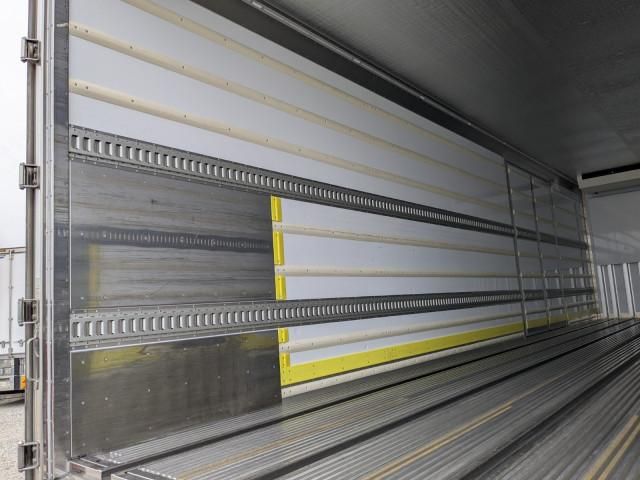 MITSUBISHI FUSOU SUPER GREAT 2023