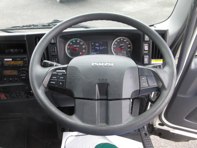 ISUZU FORWARD 2021
