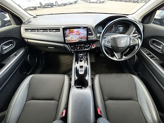 HONDA VEZEL HYBRID 2018