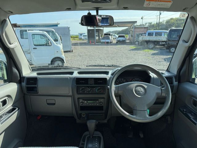 MITSUBISHI TOWNBOX 2006