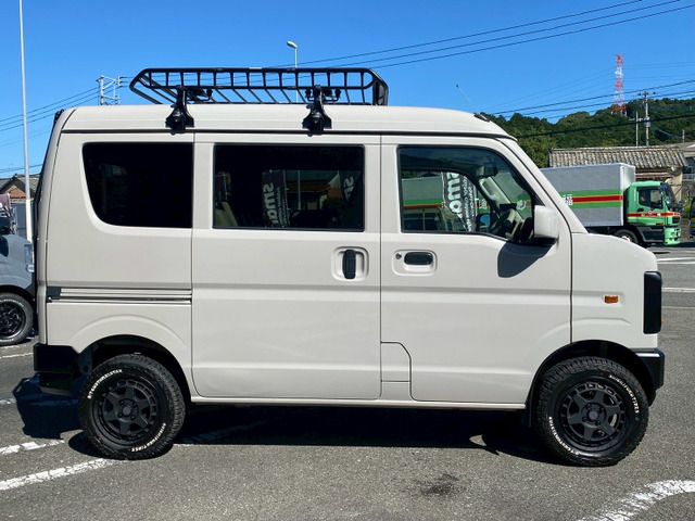 NISSAN NV100 CLIPPER 2015