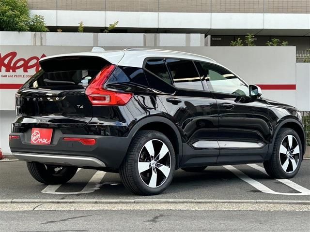 VOLVO VOLVO XC40 2020