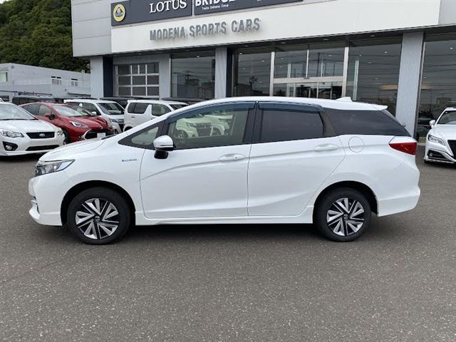 HONDA SHUTTLE HYBRID 4WD 2016