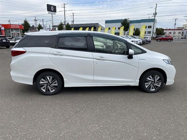 HONDA SHUTTLE HYBRID 4WD 2016